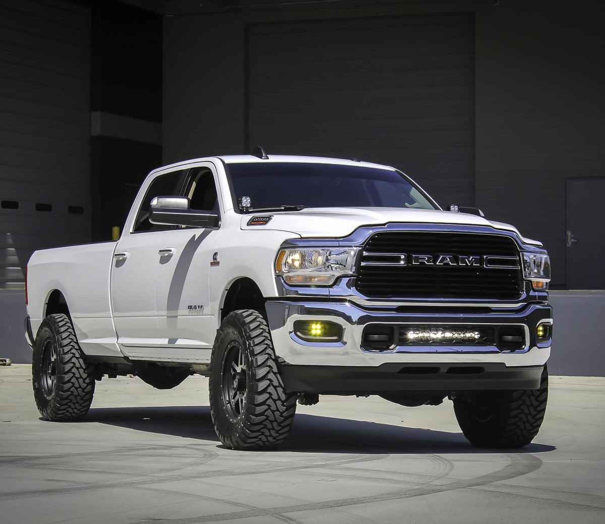 Dodge Ram Light Kit For RAM 2500/3500 19-On 20 Inch Driving Combo Bumper Kits