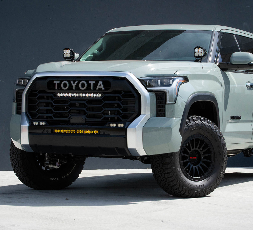 2022 Toyota Tundra 20 Inch S8 Behind Bumper Kit Clear