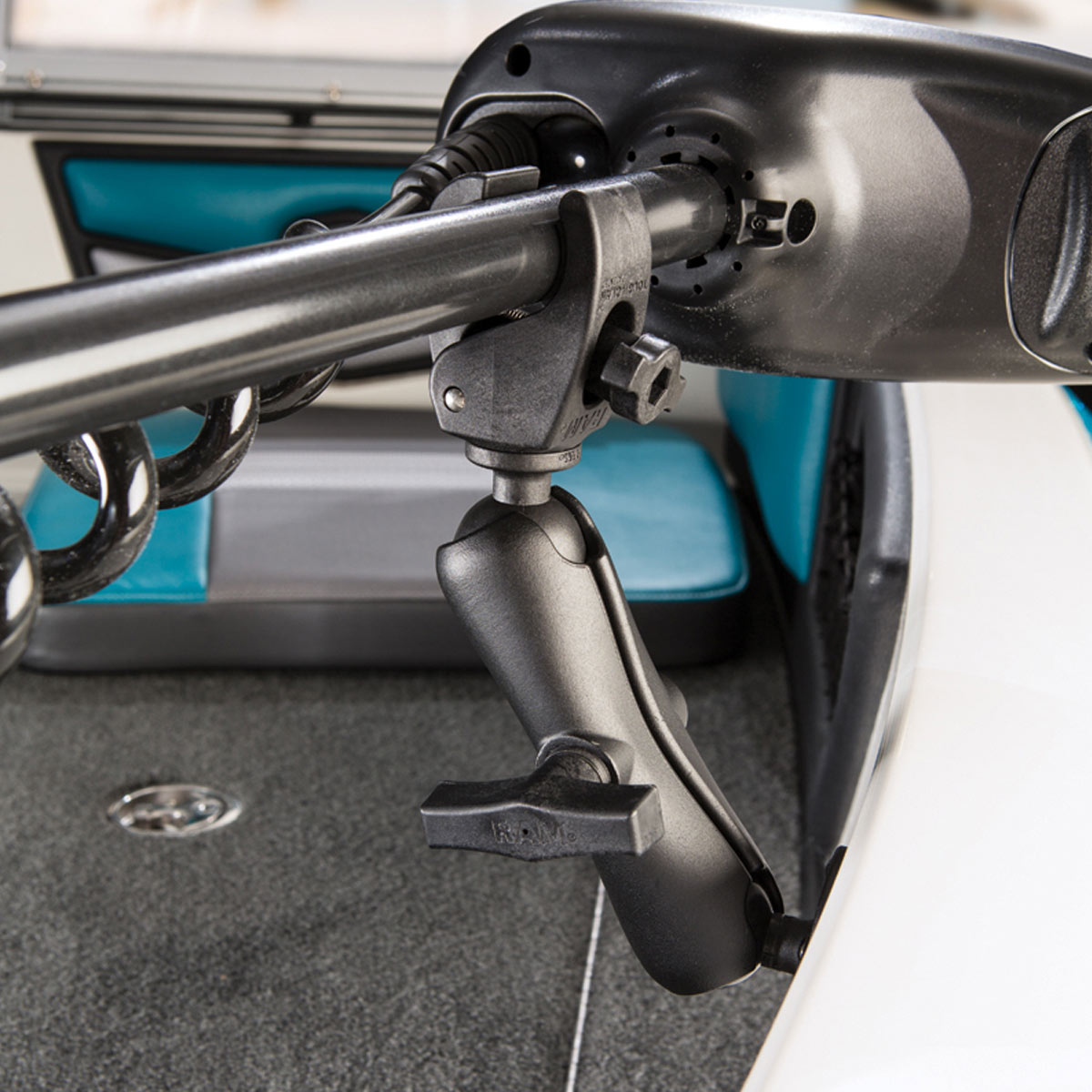 RAM® Trolling Motor Stabilizer - Tough-Claw™ .625" - 1.14" Medium Arm - official product image 5